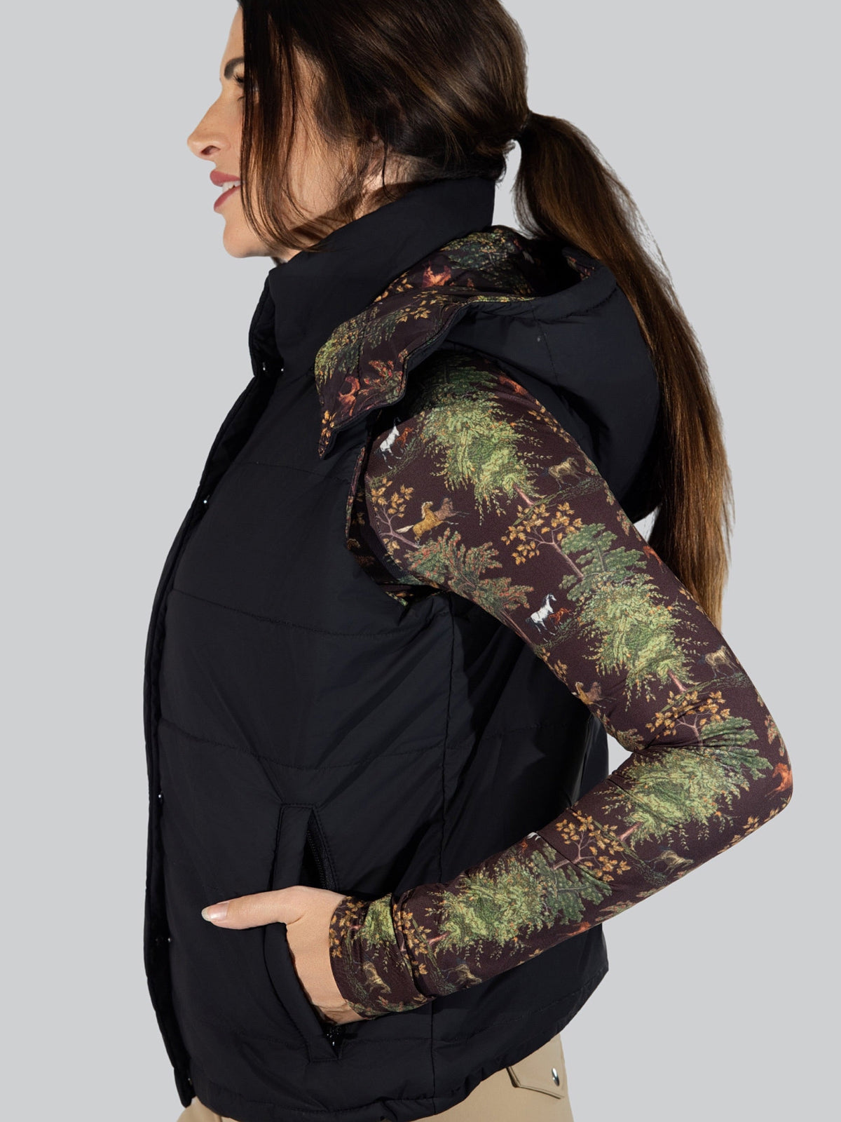 Dapplebay Reversible Puffer Vest-Black