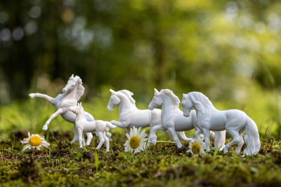 Breyer Colorful Breeds Paint & Play - Breeches.com