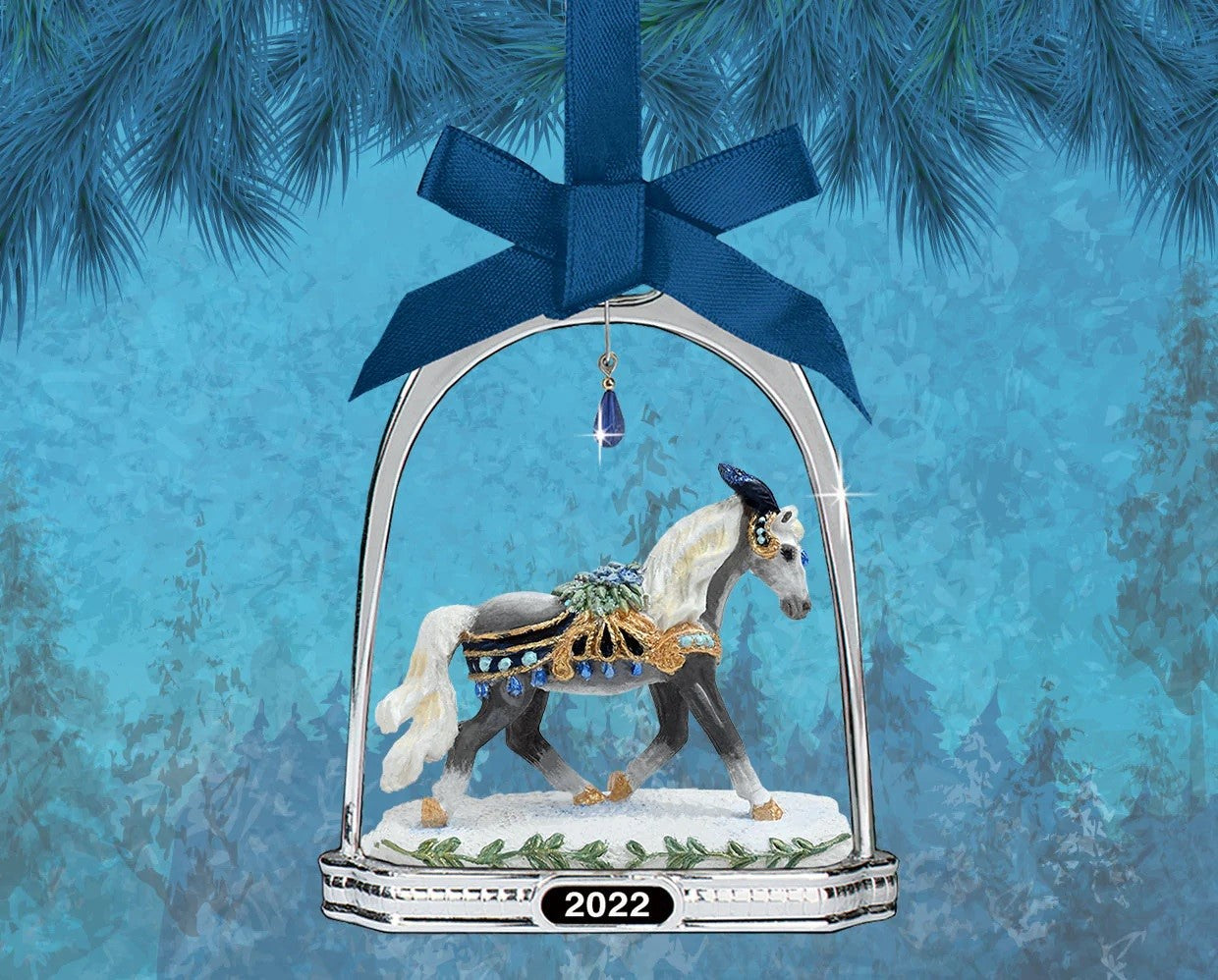 2023 Breyer Holiday Horse, Highlander - Everything Equine