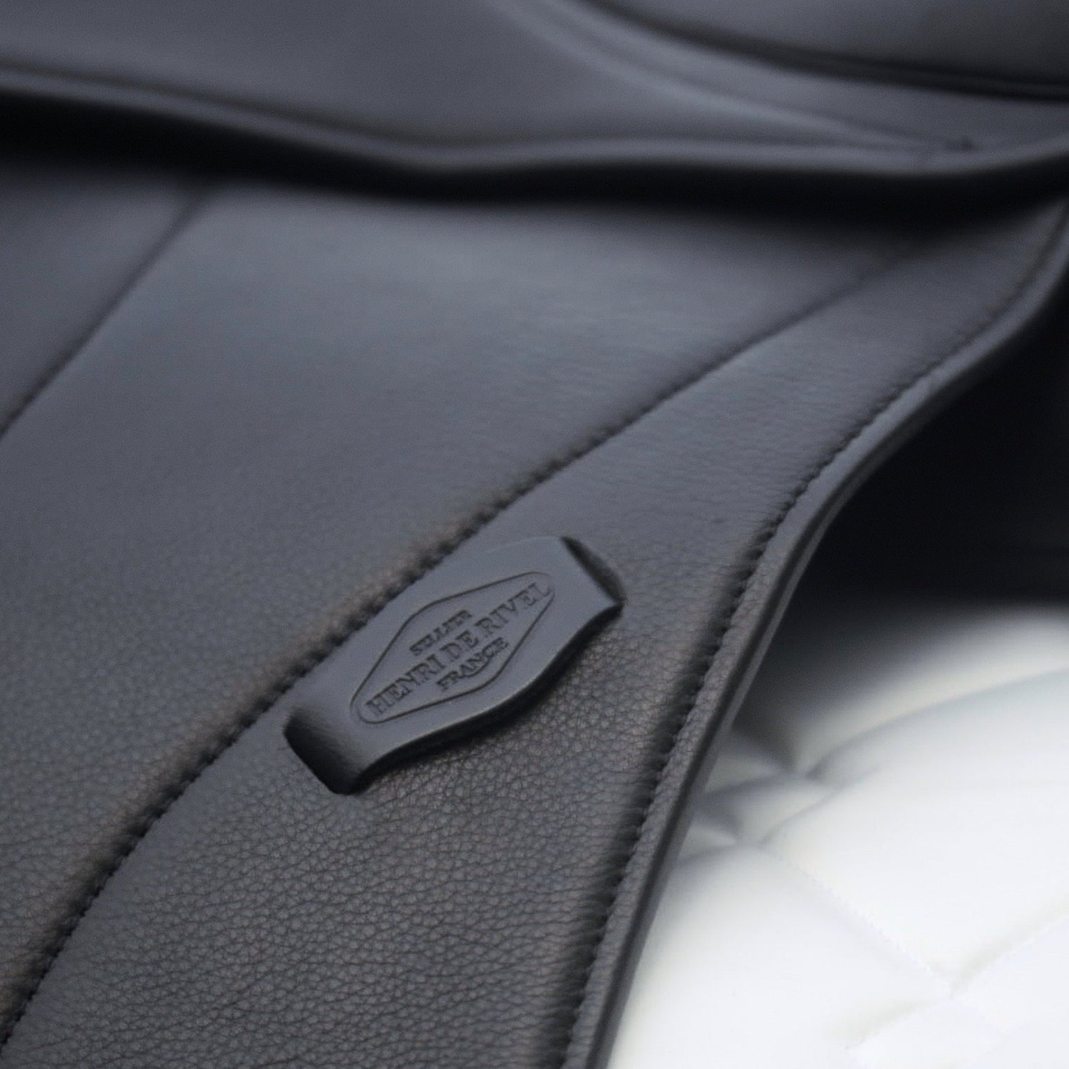 Henri de Rivel Parisian Monoflap Dressage Saddle - Breeches.com