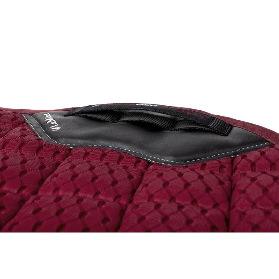LeMieux Carbon Mesh Air Close Contact Square Saddle Pad - Breeches.com