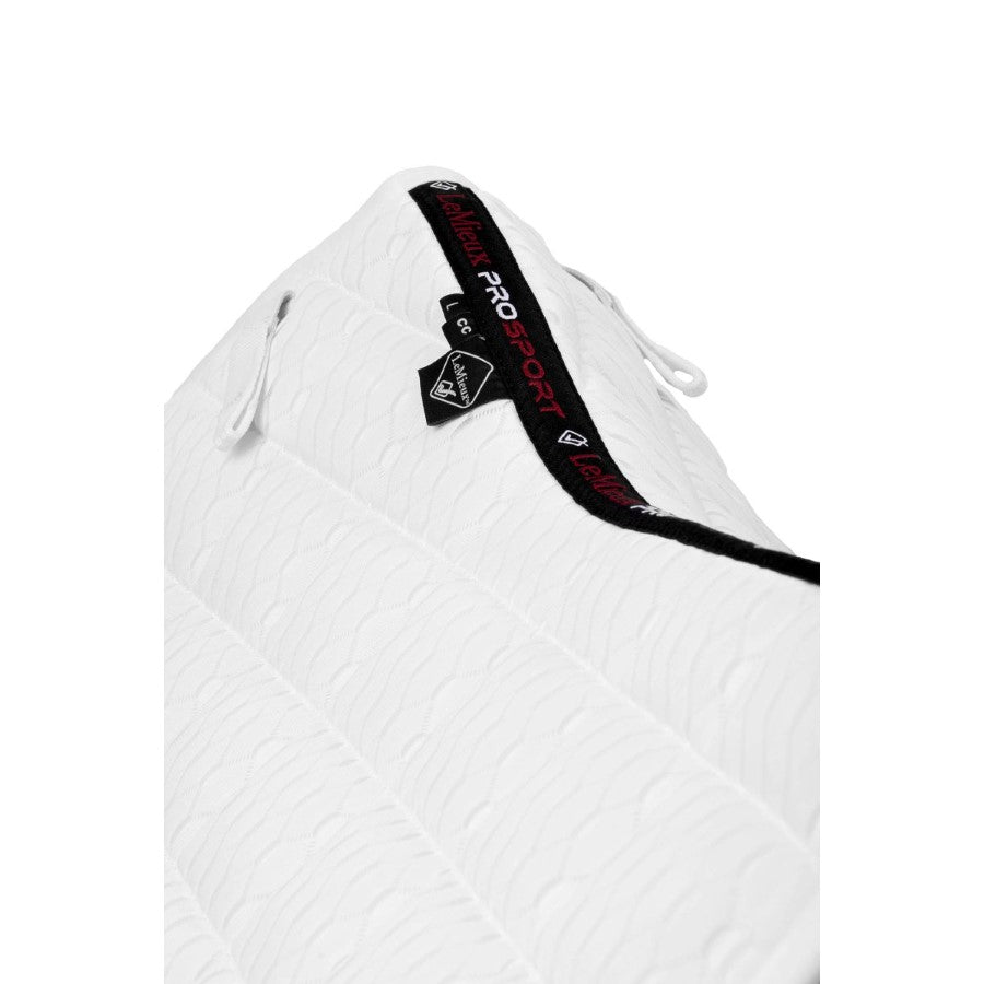 LeMieux Carbon Mesh Air Close Contact Square Saddle Pad - Breeches.com